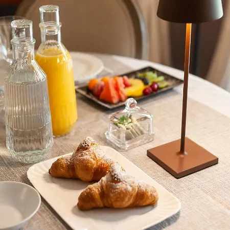 Like Boutique Hotell 3*