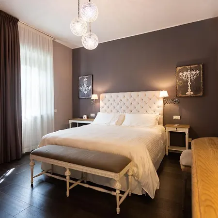 Like Boutique 3* Azzano San Paolo