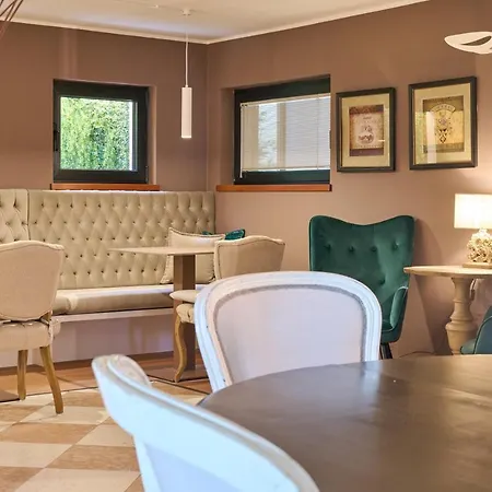 Like Boutique Hotell Azzano San Paolo